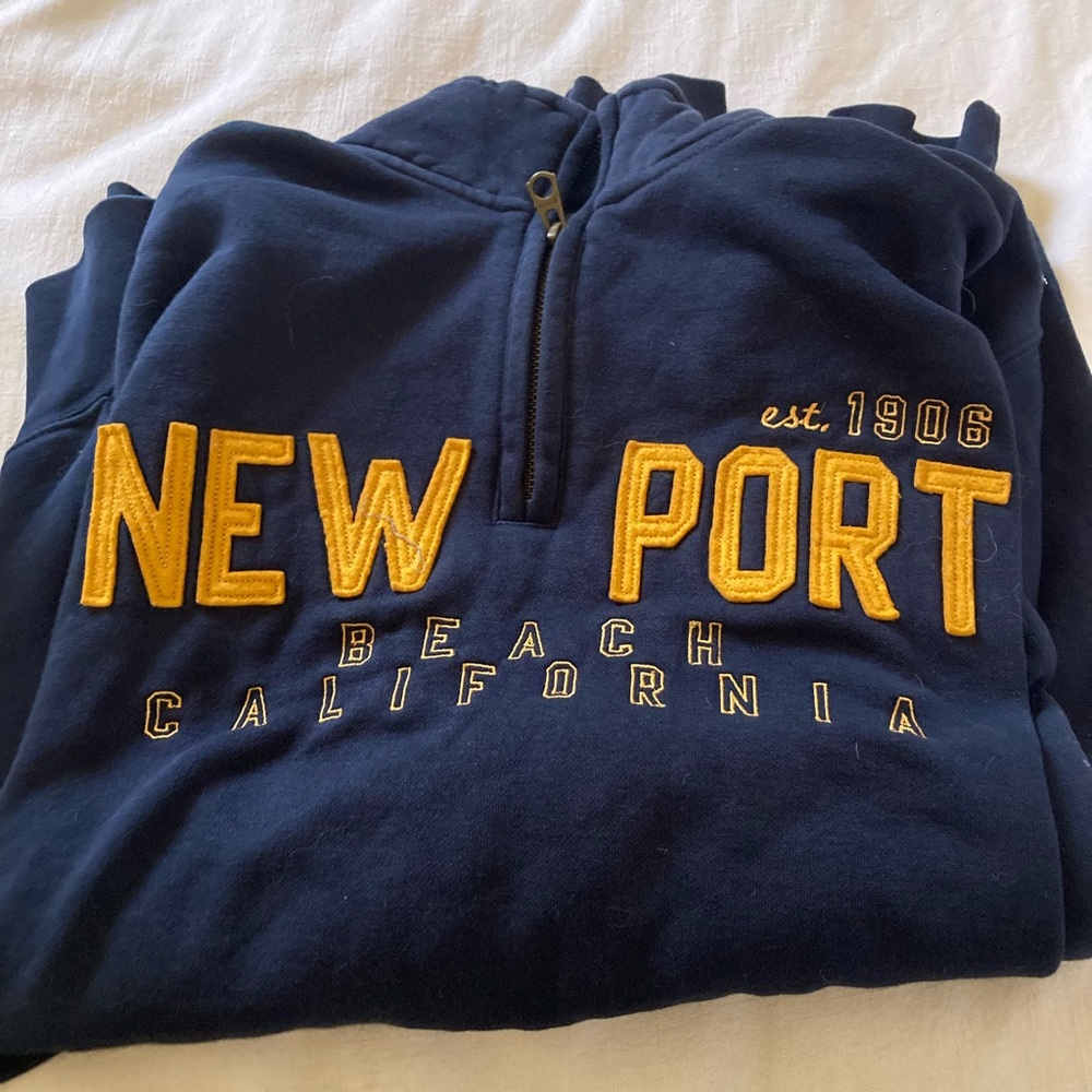 Newport Beach California Navy Half-Zip Pullover Sweater - size S